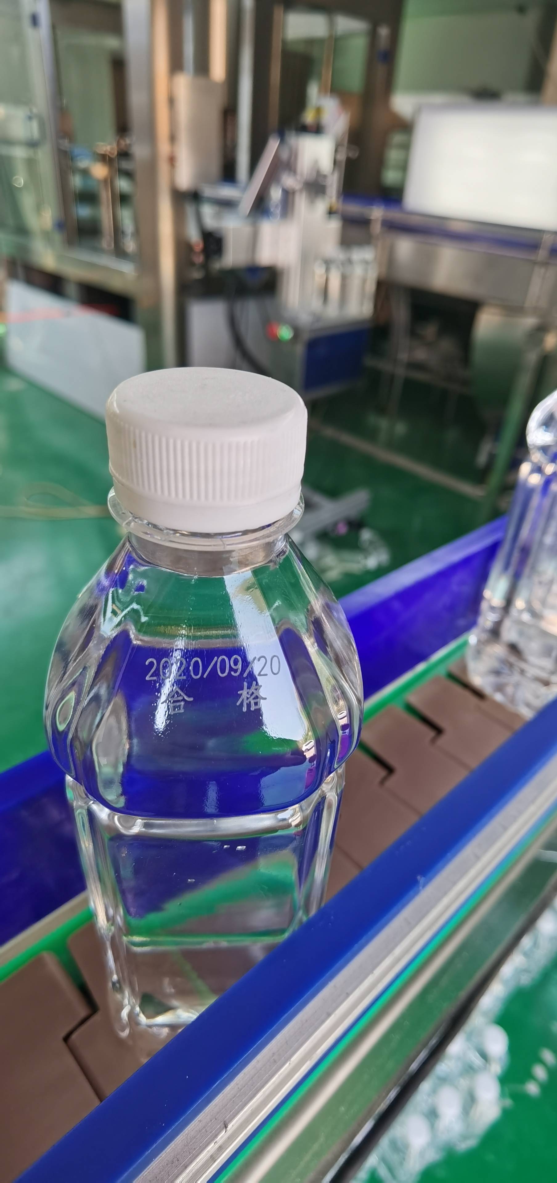 二氧化碳激光喷码机在食品行业中的应用